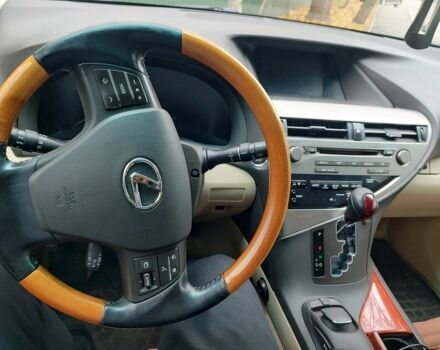 Серый Лексус РХ, объемом двигателя 3.5 л и пробегом 212 тыс. км за 19500 $, фото 1 на Automoto.ua