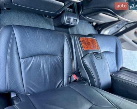 Серый Лексус РХ, объемом двигателя 3.5 л и пробегом 122 тыс. км за 12500 $, фото 25 на Automoto.ua