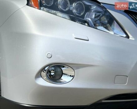 Лексус РХ 2009 в Одессе на Automoto.ua Серый Лексус РХ, объемом двигателя 3.46 л и пробегом 379 тыс. км за 19000 $, фото 13 на Automoto.ua