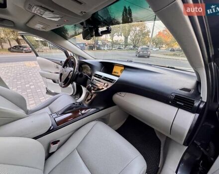 Лексус РХ 2010 в Одессе на Automoto.ua Серый Лексус РХ, объемом двигателя 3.46 л и пробегом 197 тыс. км за 13999 $, фото 52 на Automoto.ua