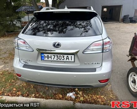 Серый Лексус РХ, объемом двигателя 3.5 л и пробегом 250 тыс. км за 22500 $, фото 2 на Automoto.ua