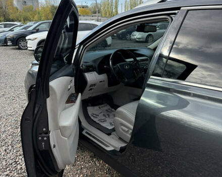 Лексус РХ 2010 у Черкасах на Automoto.ua Сірий Лексус РХ, об'ємом двигуна 3.46 л та пробігом 200 тис. км за 16700 $, фото 6 на Automoto.ua