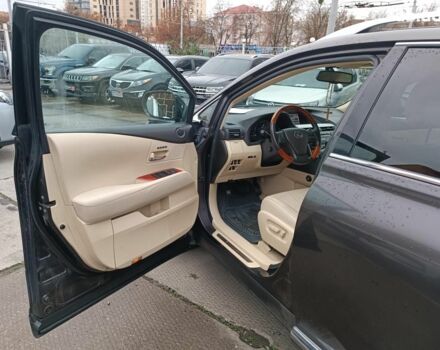 Сірий Лексус РХ, об'ємом двигуна 3.5 л та пробігом 133 тис. км за 16690 $, фото 20 на Automoto.ua