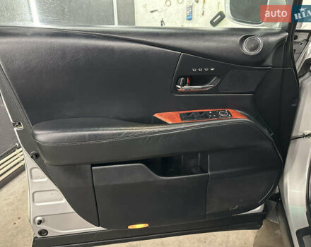 Сірий Лексус РХ, об'ємом двигуна 3.46 л та пробігом 264 тис. км за 12950 $, фото 36 на Automoto.ua