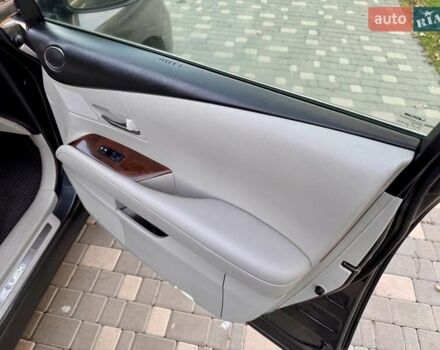 Лексус РХ 2010 в Одессе на Automoto.ua Серый Лексус РХ, объемом двигателя 3.46 л и пробегом 197 тыс. км за 13999 $, фото 50 на Automoto.ua