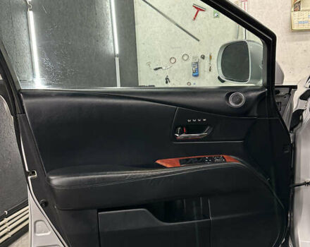 Сірий Лексус РХ, об'ємом двигуна 3.46 л та пробігом 264 тис. км за 12950 $, фото 38 на Automoto.ua