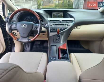 Серый Лексус РХ, объемом двигателя 3.46 л и пробегом 225 тыс. км за 17200 $, фото 9 на Automoto.ua