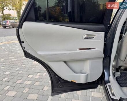 Лексус РХ 2010 в Одессе на Automoto.ua Серый Лексус РХ, объемом двигателя 3.46 л и пробегом 197 тыс. км за 13999 $, фото 62 на Automoto.ua