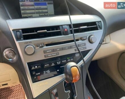 Серый Лексус РХ, объемом двигателя 3.46 л и пробегом 111 тыс. км за 21000 $, фото 13 на Automoto.ua