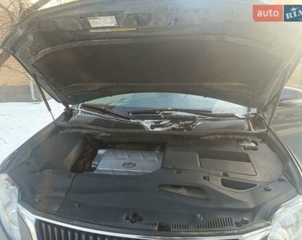 Серый Лексус РХ, объемом двигателя 3.46 л и пробегом 250 тыс. км за 15200 $, фото 1 на Automoto.ua