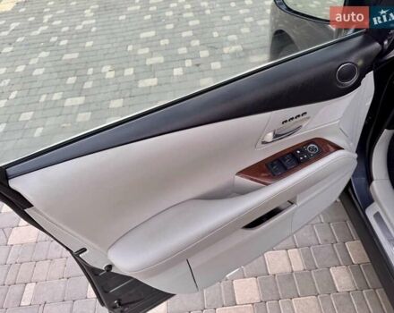 Лексус РХ 2010 в Одессе на Automoto.ua Серый Лексус РХ, объемом двигателя 3.46 л и пробегом 197 тыс. км за 13999 $, фото 37 на Automoto.ua