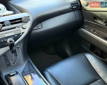 Серый Лексус РХ, объемом двигателя 3.5 л и пробегом 268 тыс. км за 18490 $, фото 22 на Automoto.ua