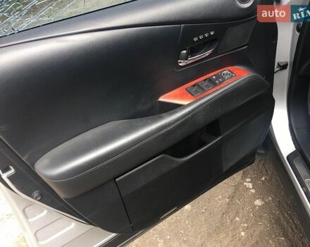 Сірий Лексус РХ, об'ємом двигуна 3.46 л та пробігом 252 тис. км за 8500 $, фото 46 на Automoto.ua