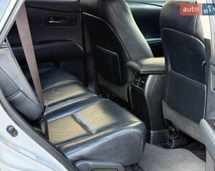 Серый Лексус РХ, объемом двигателя 3.5 л и пробегом 268 тыс. км за 18490 $, фото 18 на Automoto.ua