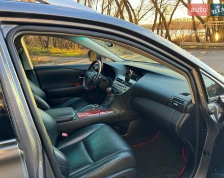 Серый Лексус РХ, объемом двигателя 3.46 л и пробегом 80 тыс. км за 15200 $, фото 12 на Automoto.ua