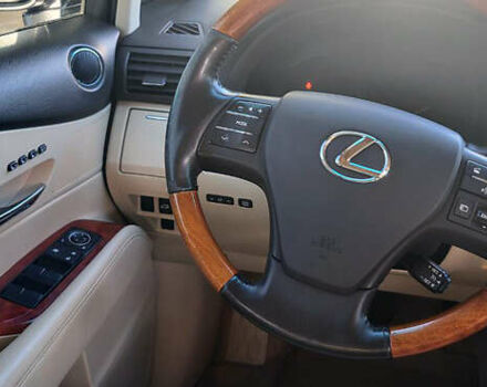 Сірий Лексус РХ, об'ємом двигуна 3.46 л та пробігом 257 тис. км за 17700 $, фото 22 на Automoto.ua