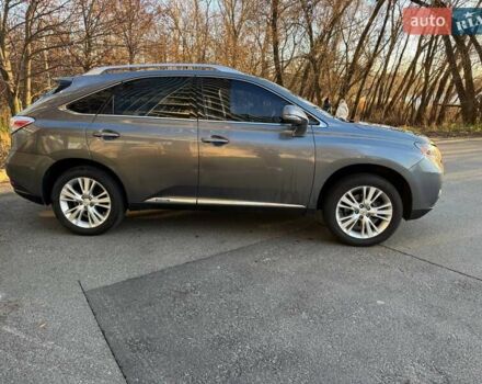 Серый Лексус РХ, объемом двигателя 3.46 л и пробегом 80 тыс. км за 15200 $, фото 2 на Automoto.ua