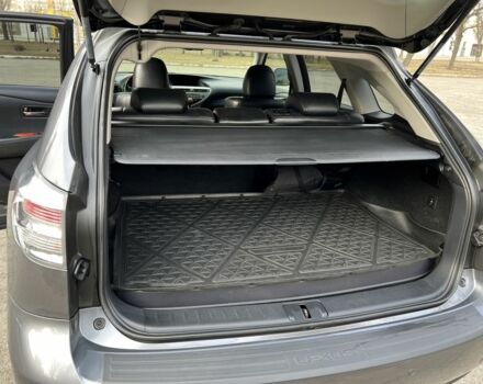 Серый Лексус РХ, объемом двигателя 0.35 л и пробегом 270 тыс. км за 18000 $, фото 10 на Automoto.ua