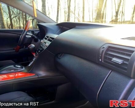 Серый Лексус РХ, объемом двигателя 3.5 л и пробегом 173 тыс. км за 15700 $, фото 10 на Automoto.ua