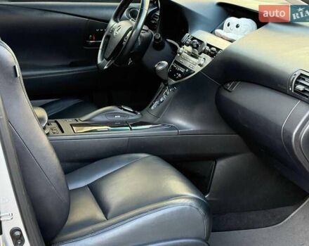 Серый Лексус РХ, объемом двигателя 3.5 л и пробегом 268 тыс. км за 18490 $, фото 16 на Automoto.ua