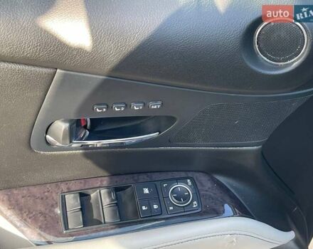 Сірий Лексус РХ, об'ємом двигуна 3.5 л та пробігом 188 тис. км за 16500 $, фото 10 на Automoto.ua