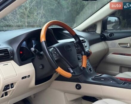 Сірий Лексус РХ, об'ємом двигуна 3.5 л та пробігом 198 тис. км за 16350 $, фото 24 на Automoto.ua