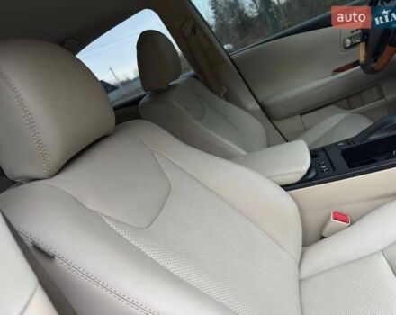 Сірий Лексус РХ, об'ємом двигуна 3.5 л та пробігом 198 тис. км за 16350 $, фото 42 на Automoto.ua