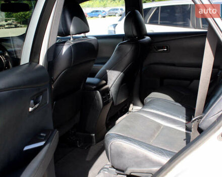 Серый Лексус РХ, объемом двигателя 3.46 л и пробегом 260 тыс. км за 21500 $, фото 17 на Automoto.ua