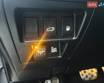 Серый Лексус РХ, объемом двигателя 3.5 л и пробегом 176 тыс. км за 18300 $, фото 31 на Automoto.ua