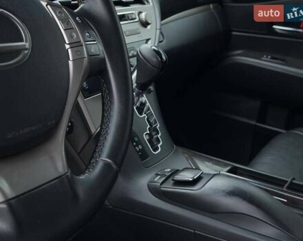 Сірий Лексус РХ, об'ємом двигуна 3.46 л та пробігом 198 тис. км за 17980 $, фото 16 на Automoto.ua