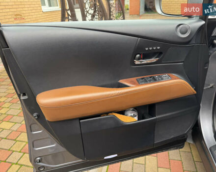 Лексус РХ 2013 в Киеве на Automoto.ua Серый Лексус РХ, объемом двигателя 3.5 л и пробегом 182 тыс. км за 23400 $, фото 20 на Automoto.ua