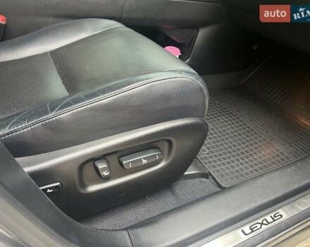 Серый Лексус РХ, объемом двигателя 3.5 л и пробегом 176 тыс. км за 18300 $, фото 23 на Automoto.ua