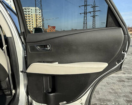 Сірий Лексус РХ, об'ємом двигуна 3.46 л та пробігом 190 тис. км за 17800 $, фото 15 на Automoto.ua