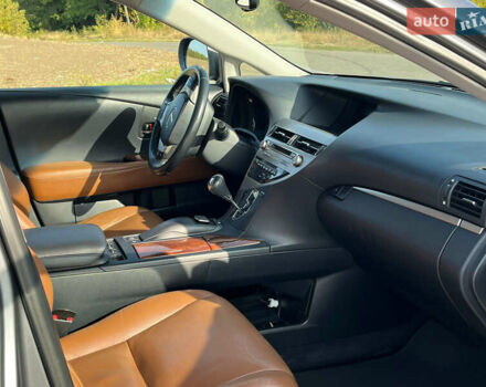 Сірий Лексус РХ, об'ємом двигуна 3.5 л та пробігом 201 тис. км за 22800 $, фото 19 на Automoto.ua