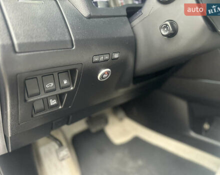 Серый Лексус РХ, объемом двигателя 3.46 л и пробегом 150 тыс. км за 18900 $, фото 11 на Automoto.ua