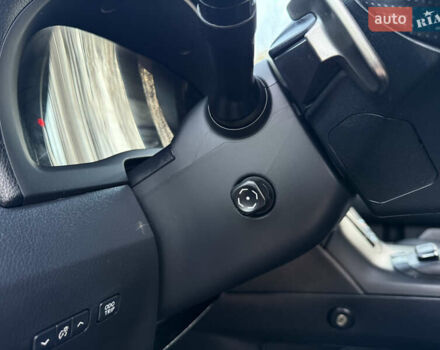 Серый Лексус РХ, объемом двигателя 3.5 л и пробегом 227 тыс. км за 21999 $, фото 26 на Automoto.ua