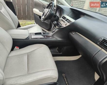 Серый Лексус РХ, объемом двигателя 3.46 л и пробегом 109 тыс. км за 24700 $, фото 24 на Automoto.ua