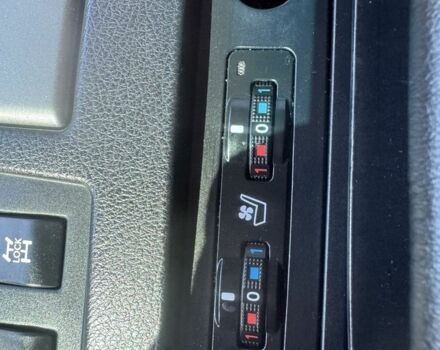 Серый Лексус РХ, объемом двигателя 3.5 л и пробегом 136 тыс. км за 25500 $, фото 22 на Automoto.ua