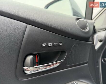 Серый Лексус РХ, объемом двигателя 3.46 л и пробегом 135 тыс. км за 23700 $, фото 92 на Automoto.ua