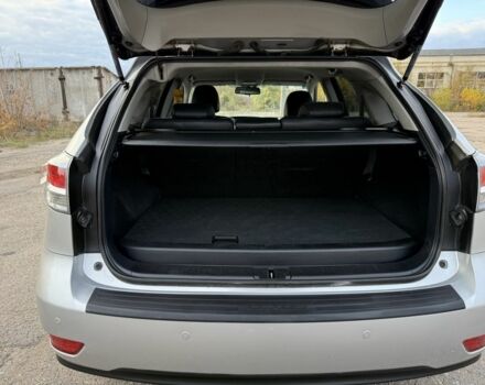 Лексус РХ 2014 в Изюме на Automoto.ua Серый Лексус РХ, объемом двигателя 3.5 л и пробегом 280 тыс. км за 16999 $, фото 20 на Automoto.ua