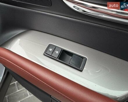 Серый Лексус РХ, объемом двигателя 3.46 л и пробегом 135 тыс. км за 23700 $, фото 129 на Automoto.ua