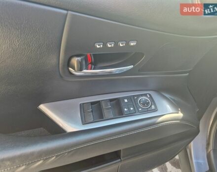 Серый Лексус РХ, объемом двигателя 3.5 л и пробегом 230 тыс. км за 18900 $, фото 27 на Automoto.ua