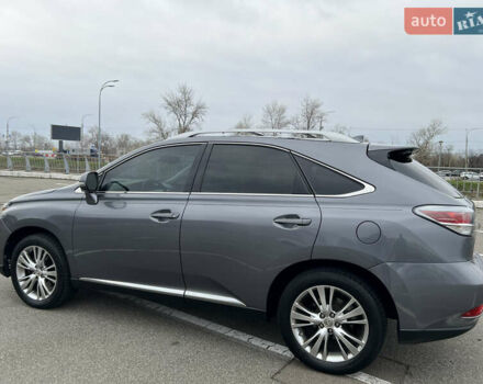 Серый Лексус РХ, объемом двигателя 3.46 л и пробегом 187 тыс. км за 19700 $, фото 3 на Automoto.ua