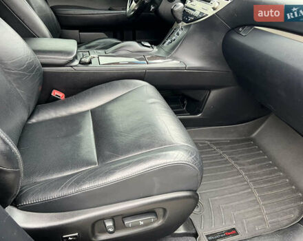 Серый Лексус РХ, объемом двигателя 3.46 л и пробегом 187 тыс. км за 19700 $, фото 17 на Automoto.ua