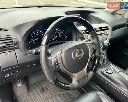 Серый Лексус РХ, объемом двигателя 3.46 л и пробегом 187 тыс. км за 19700 $, фото 15 на Automoto.ua