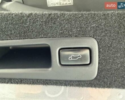 Серый Лексус РХ, объемом двигателя 3.46 л и пробегом 135 тыс. км за 23700 $, фото 134 на Automoto.ua