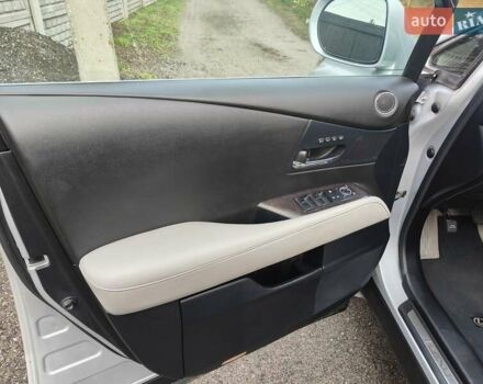 Серый Лексус РХ, объемом двигателя 3.46 л и пробегом 109 тыс. км за 24700 $, фото 3 на Automoto.ua