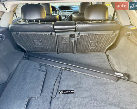 Серый Лексус РХ, объемом двигателя 3.5 л и пробегом 204 тыс. км за 20500 $, фото 17 на Automoto.ua