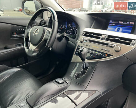 Серый Лексус РХ, объемом двигателя 3.46 л и пробегом 187 тыс. км за 19700 $, фото 18 на Automoto.ua