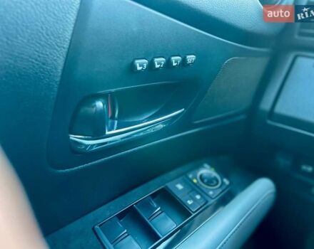 Серый Лексус РХ, объемом двигателя 3.46 л и пробегом 114 тыс. км за 17900 $, фото 16 на Automoto.ua